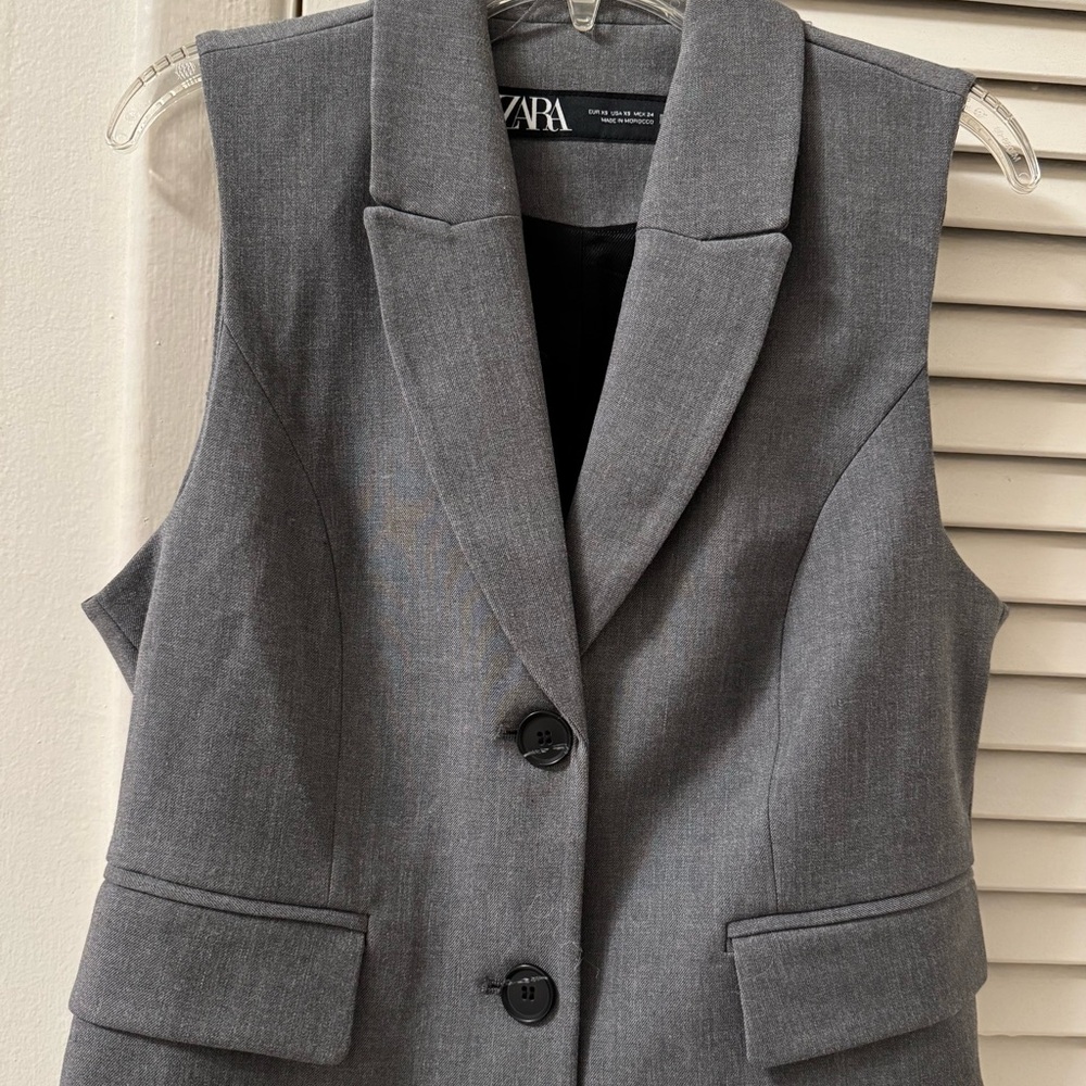 Zara Women's Gray Vest